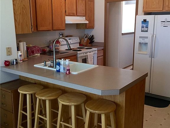3rd image of 5063 Crystal Springs Pl NE