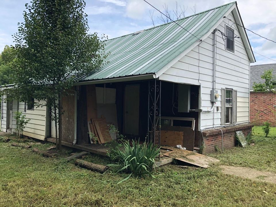 1st image of 505 N 2nd St