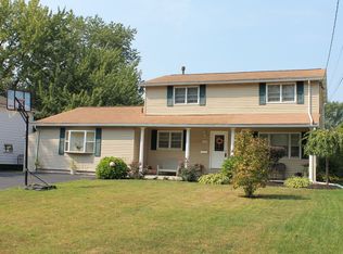 109 Ruby Rd, Liverpool, NY 13088