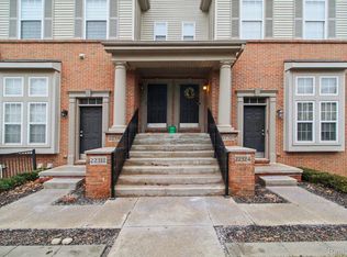 22320 Abbey Ln, Dearborn, MI 48124