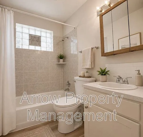 1446 S 20th St — Photo 5