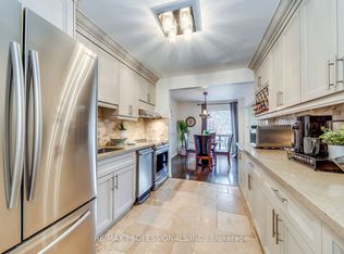 4345 Bloor St W #51, Toronto, ON M9C 2A4