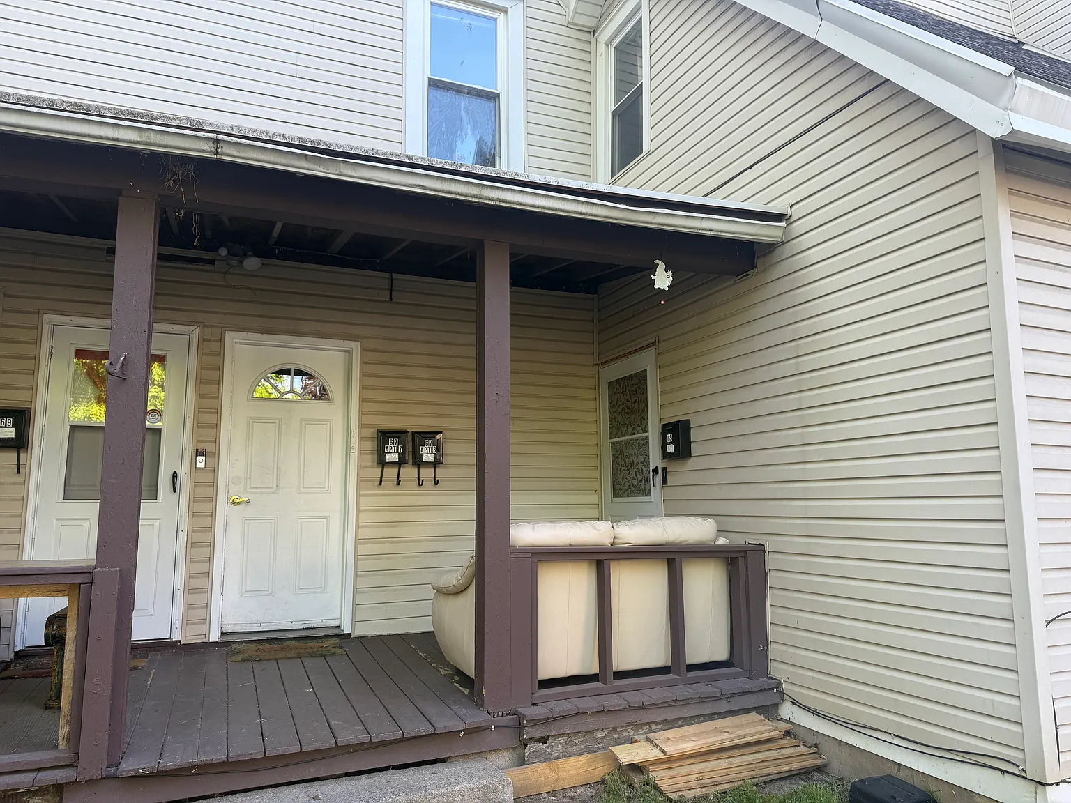 2 bed, $1,330 — Photo 1