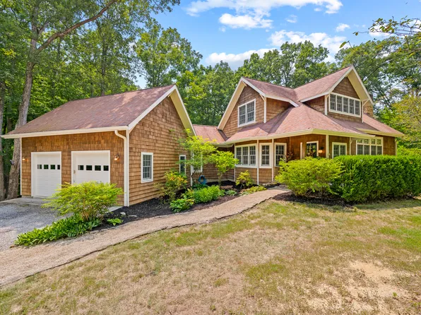 547 Southridge Trl, Nashville, IN 47448