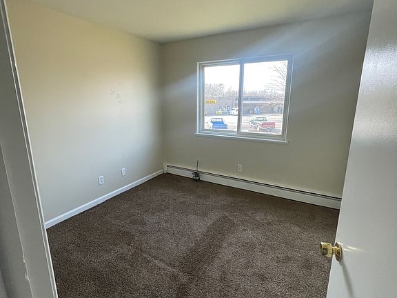 3rd image of 540 W College St APT 42