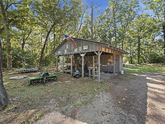 5th image of 3740 Tarpley Ln
