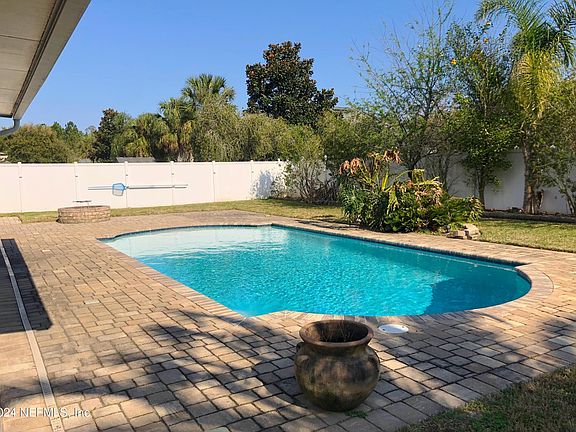 4th image of 23433 FLORA PARKE Boulevard