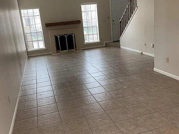 2nd image of 1620 Wellington Pl APT 502