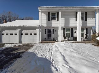 7991 Spruce Hill Dr, Clay, NY 13041