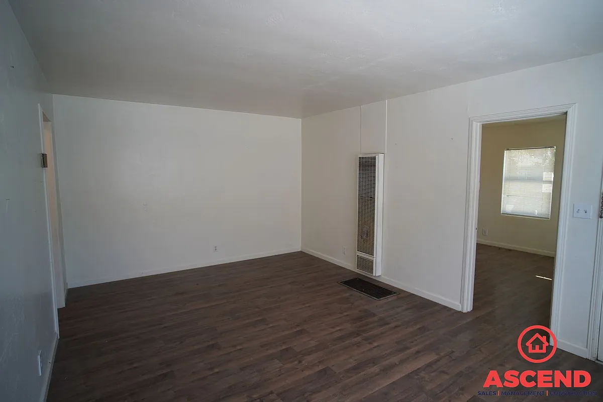 Building Photo - 2119 Watson St