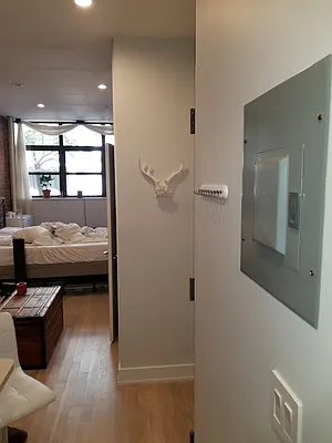 Rented by Sky Management | media 29