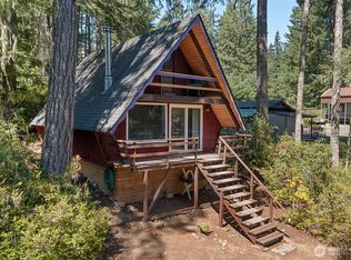 1750 N Colony Surf Dr, Lilliwaup, WA 98555