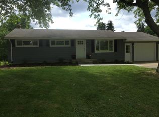 1446 Resthaven Dr, Mansfield, OH 44903