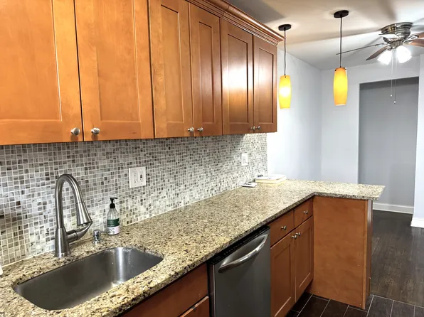 143-50 Hoover Avenue image 7 of 30