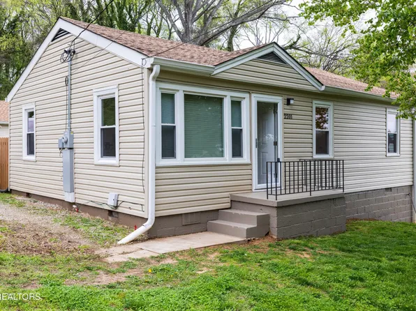 2201 Chester St, Knoxville, TN 37915