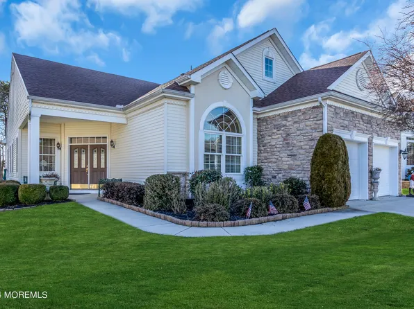 10 Millstone Way, Waretown, NJ 08758