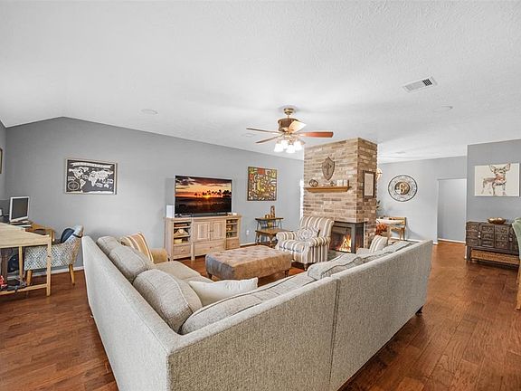 2nd image of 8642 Plum Lake Dr