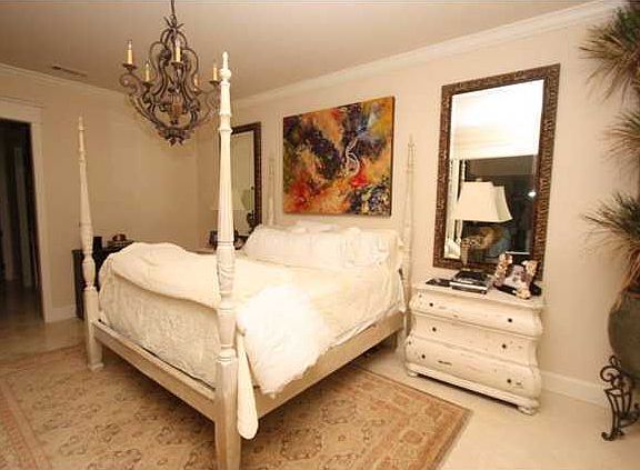 3rd image of 8054 Fountains Ln #8054