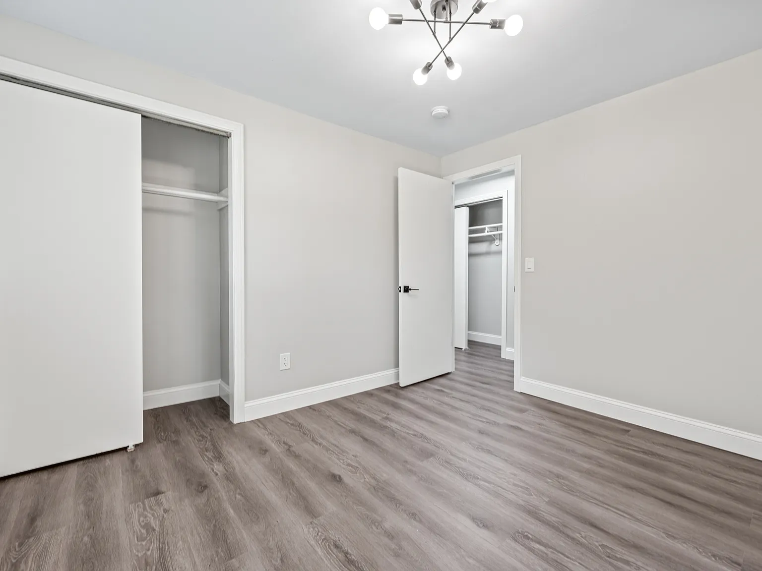 2 bed, 900 sqft, $1,625 — Photo 3