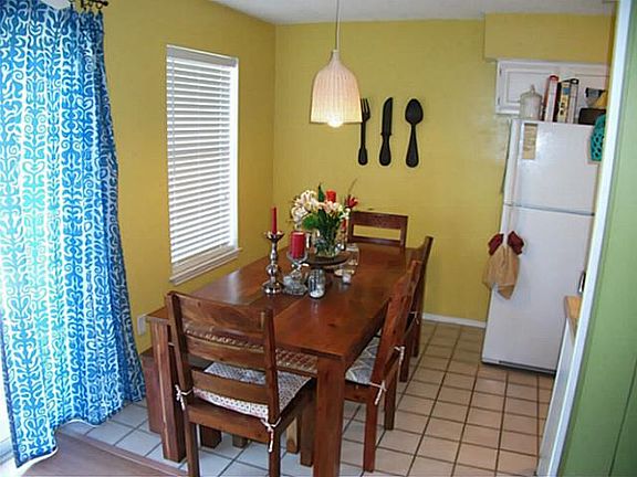 4th image of 6115 Maple Springs Dr
