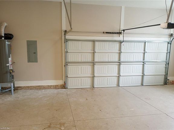 5th image of 108 N Honey Locust Dr