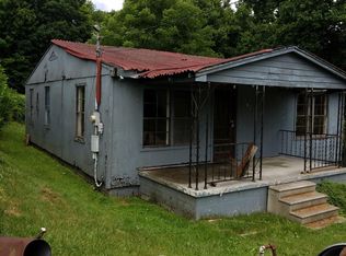 302 Bond St, Oak Hill, WV 25901