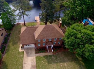 717 Wood Duck Ln, Chesapeake, VA 23323