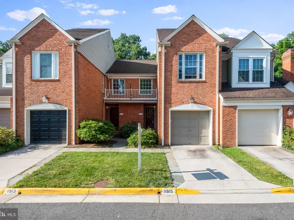 1915 Duffield Ln, Alexandria, VA 22307