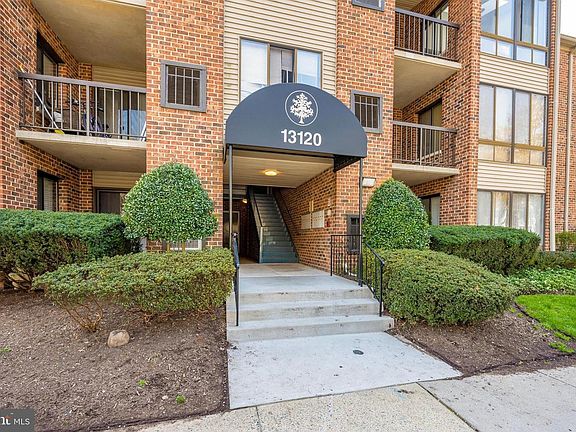 3rd image of 13120 Wonderland Way APT 304