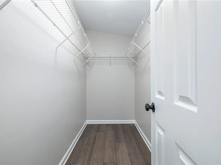 896 Oakland Dr SW — Photo 11