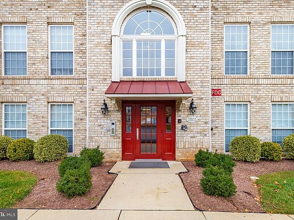 2nd image of 2503 Catoctin Ct #4-2C