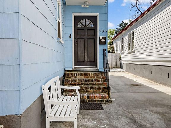 3rd image of 435 Race St