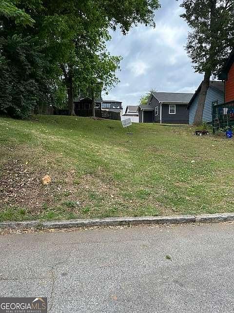 1st image of 753 Terry St SE