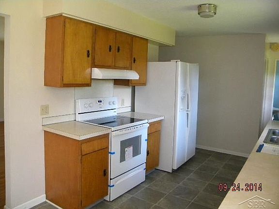 5th image of 7965 Madeline St
