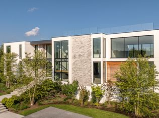 99 Pointe Mecox Ln, Water Mill, NY 11976