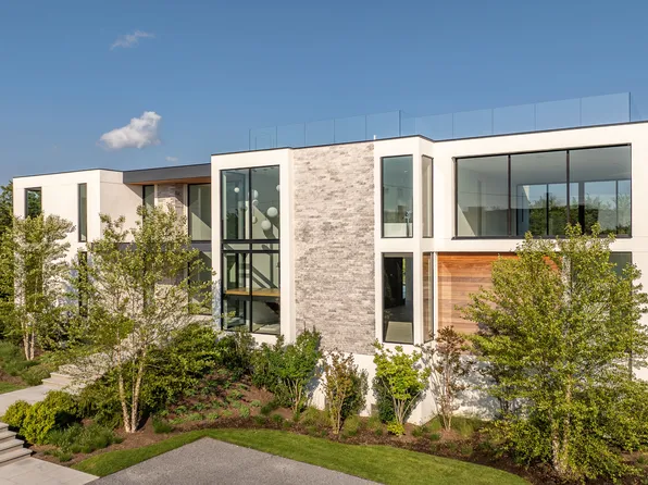 99 Pointe Mecox Ln, Water Mill, NY 11976