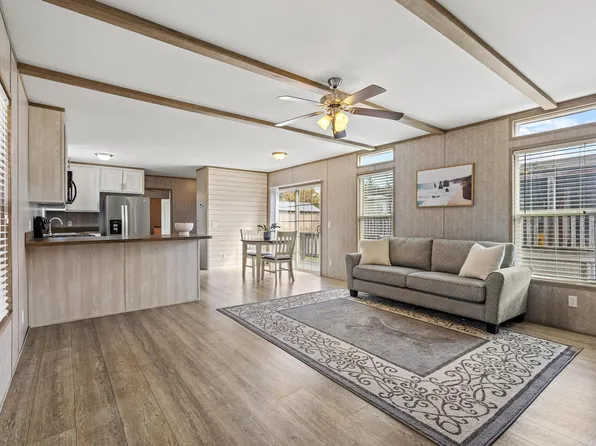 227 Cannon Ln, Knollwood, TX 75092