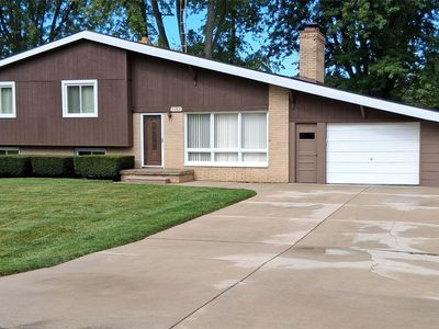 5352 Elmsford Dr, Flint, MI, 48532