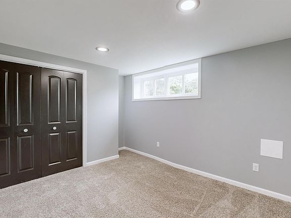 4th image of 185 Fairview Dr