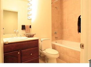 34 Hamilton Ave, Stamford, CT 06902