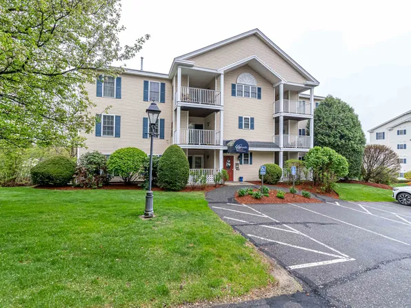 9 Crosswoods Path Boulevard #12, Merrimack, NH 03054