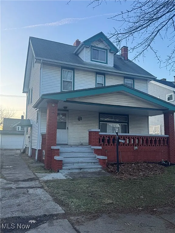 3540 E 110th St photo 1