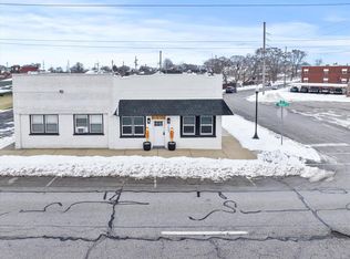 1463 Indianapolis Blvd, Whiting, IN 46394