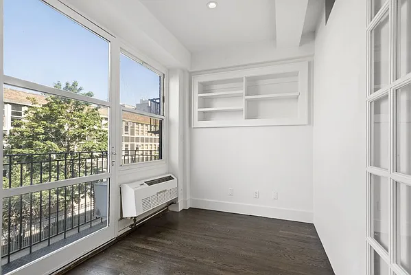 Rented by Citi Habitats | media 41