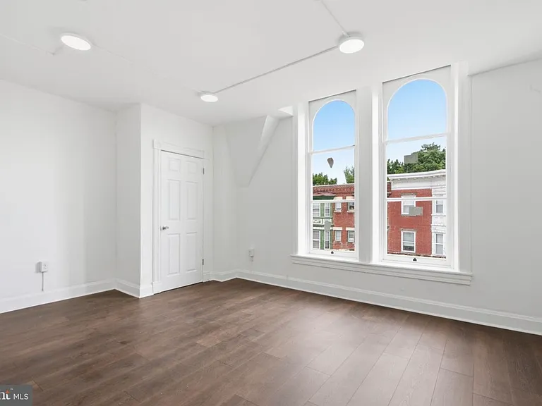 267 S Potomac St #4 — Photo 9