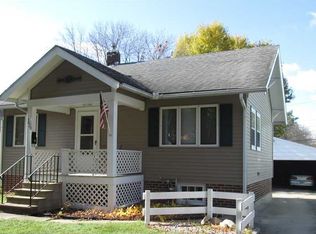 3020 C Ave NE, Cedar Rapids, IA 52402