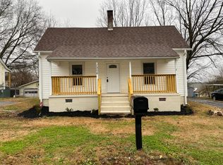 1208 Apalache St, Greer, SC 29651