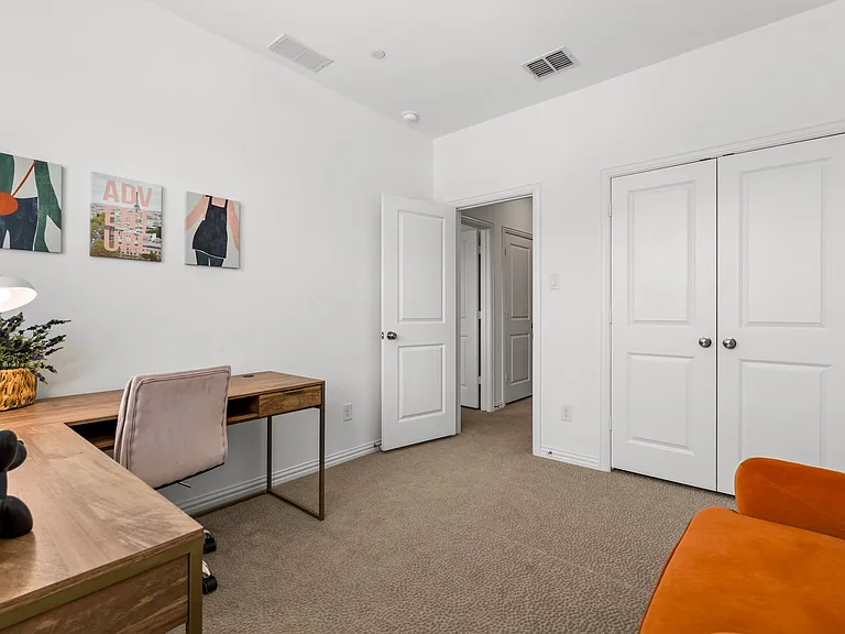2529 Barnwood Ln — Photo 14