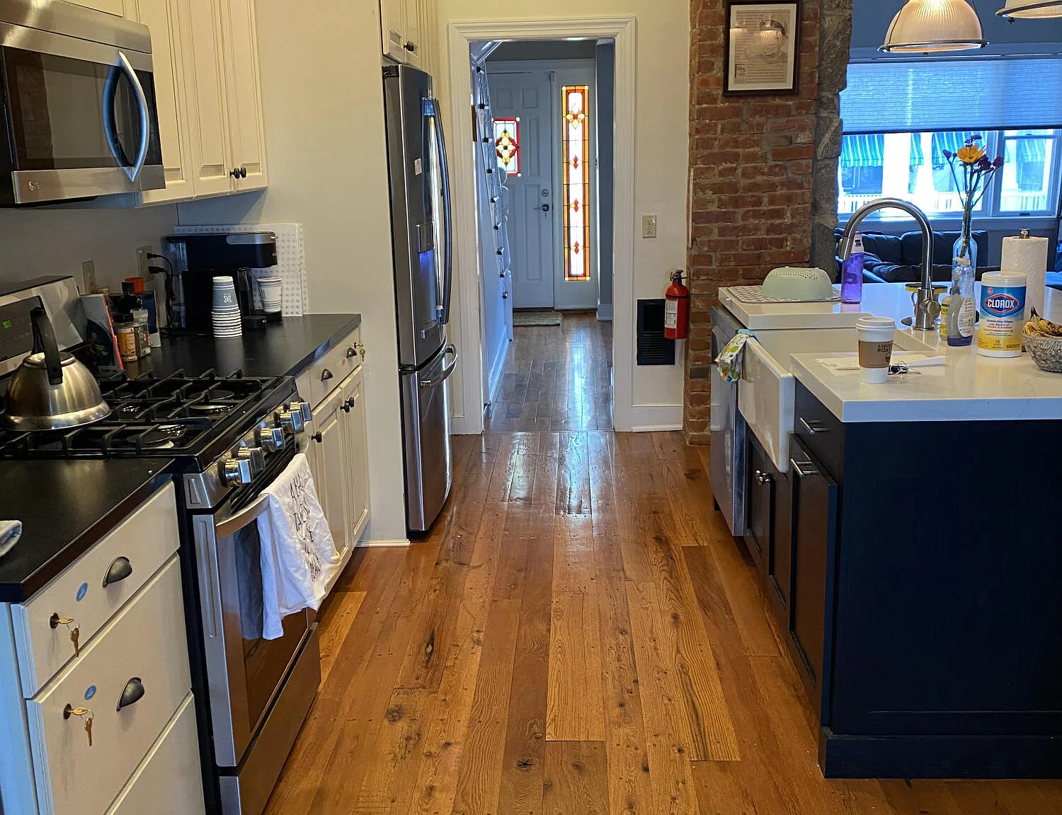 4 bed, 2072 sqft, $6,000 — Photo 4