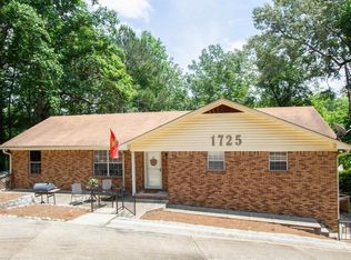 1725 Faircrest Dr, Bessemer, AL 35023